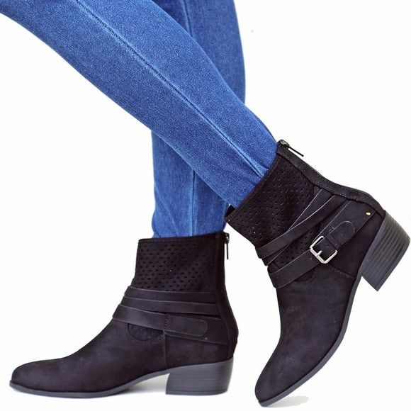 Black Western Strappy Low Heel Ankle Boots Bootie - Picture 1 of 3